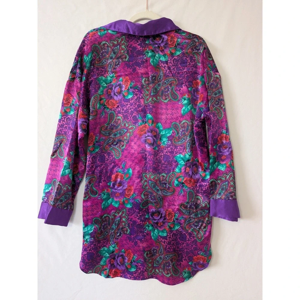 Victoria's Secret Purple Floral Paisley Ornate Buttons Satin Nightshirt Size M/L